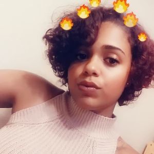 Meet your Posher, Justine